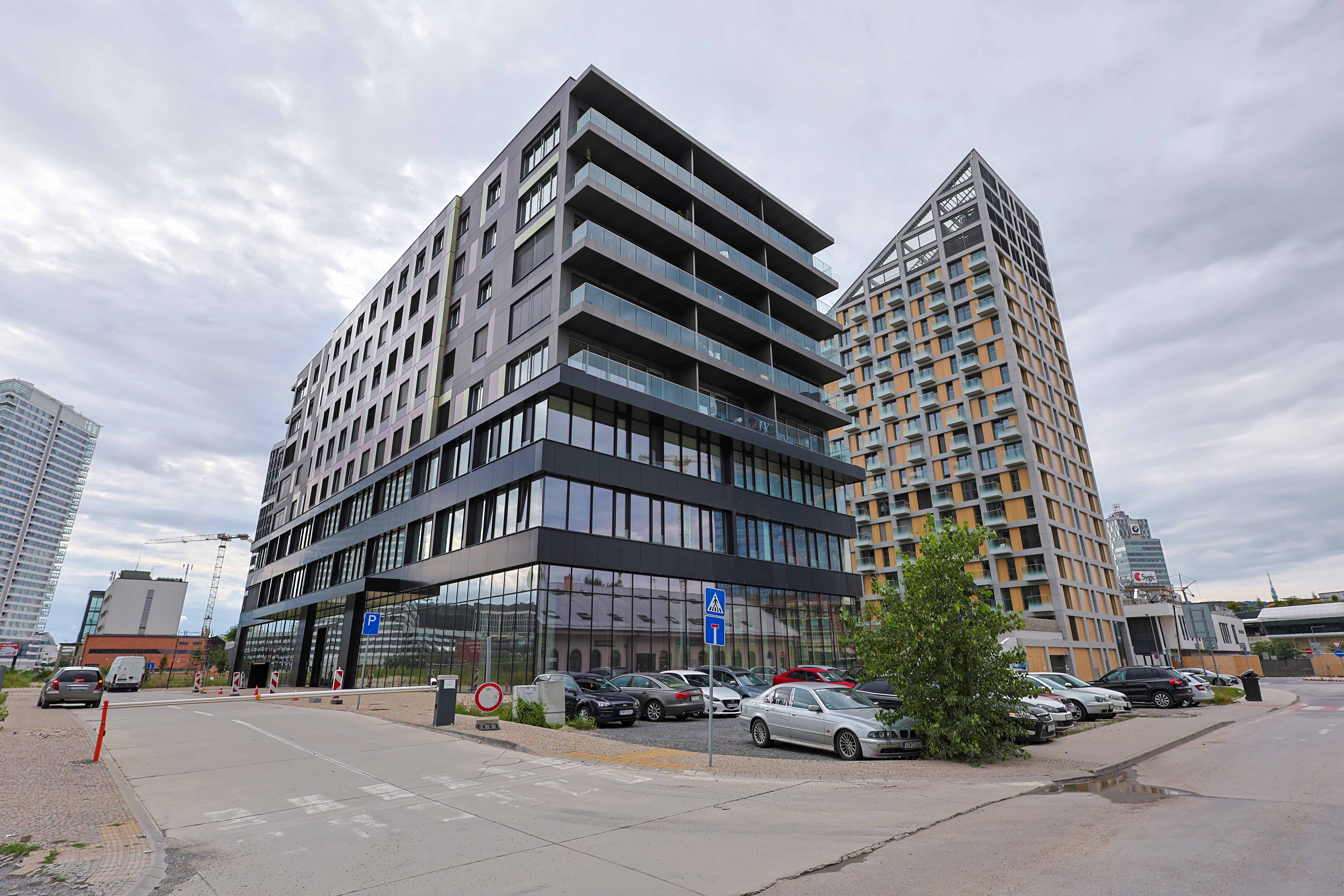 Apollo Residence - Image 26