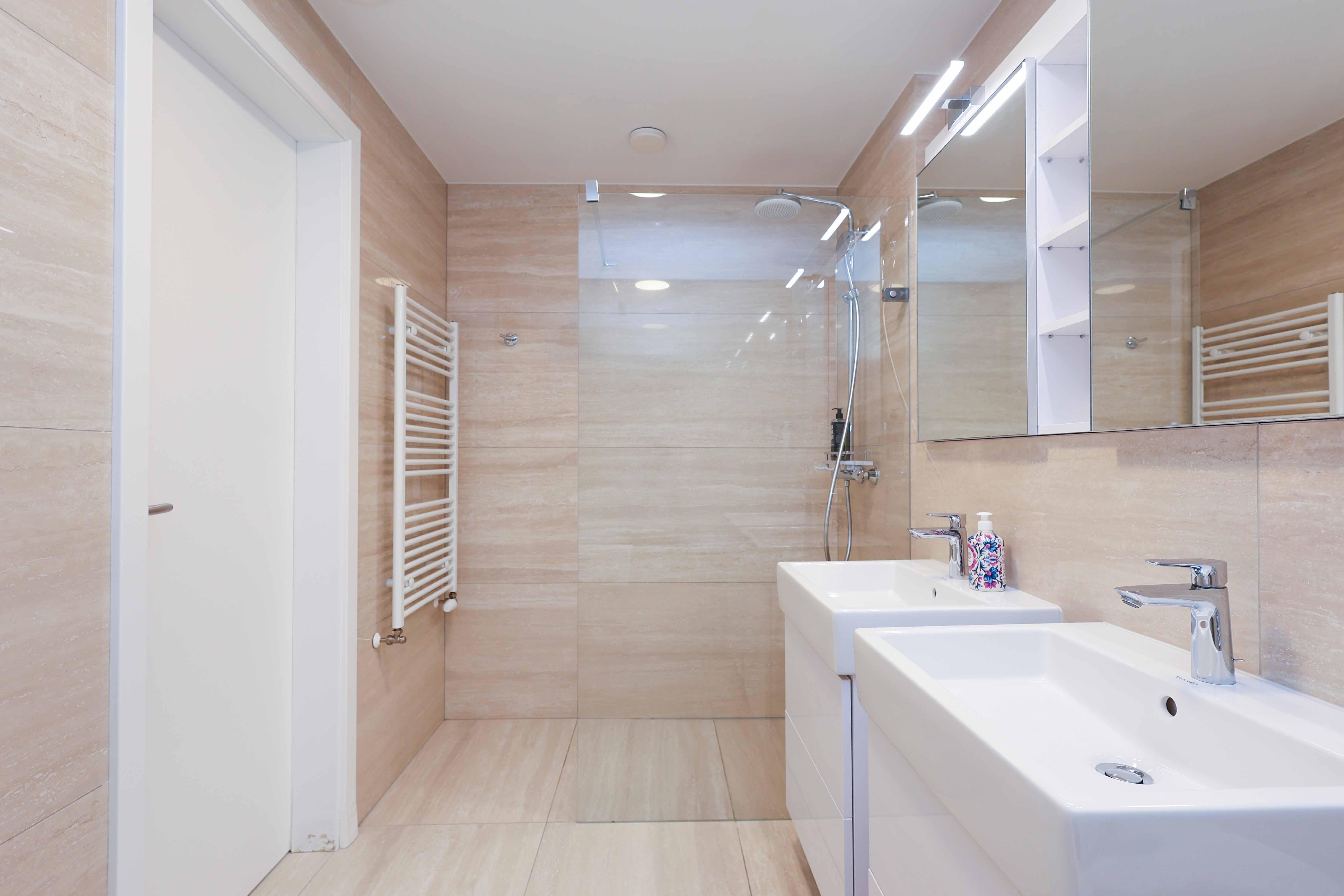 Skypark Tower 3, 2BDR floor 19 - Image 19