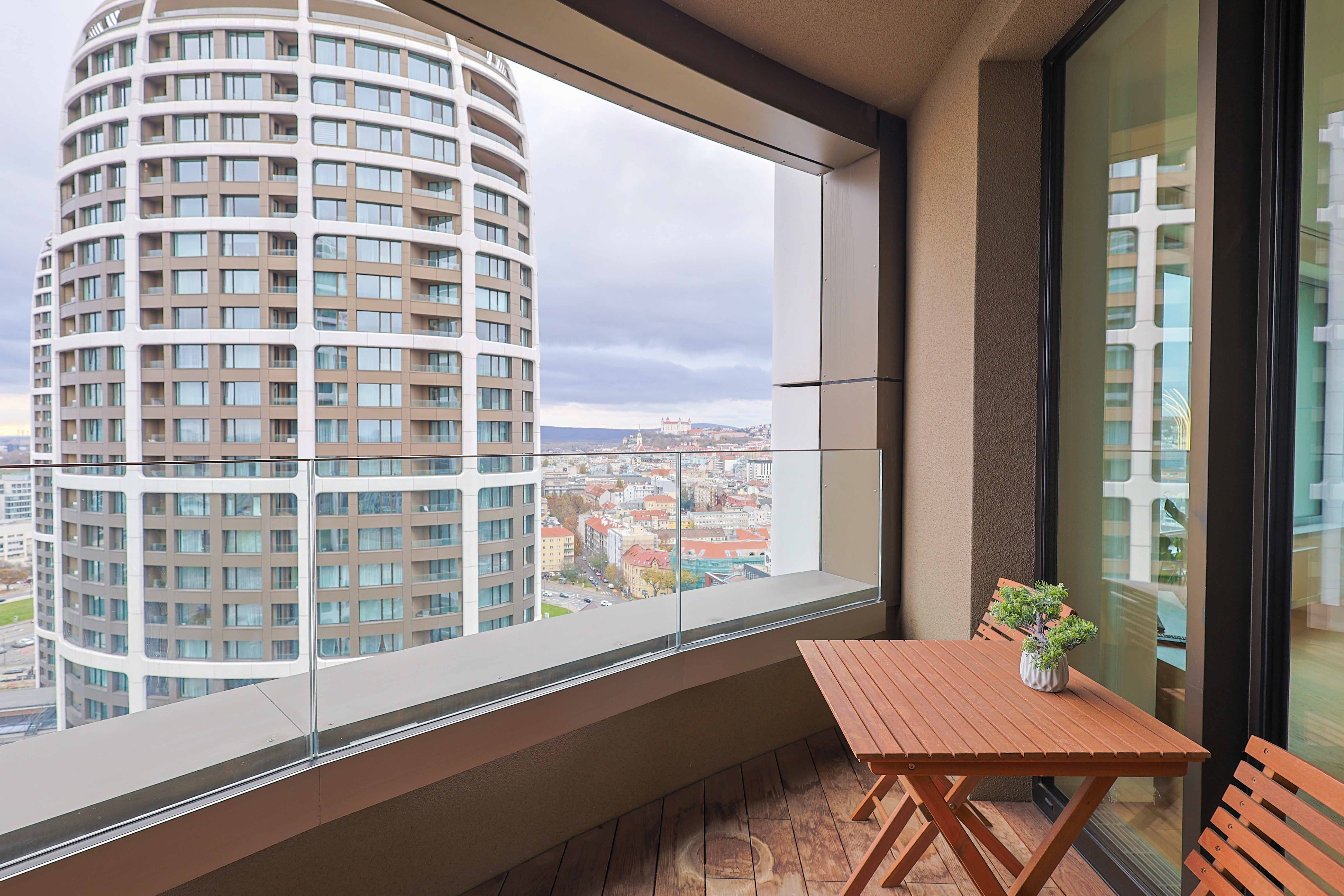 Skypark Tower 3, 2BDR floor 19 - Image 25