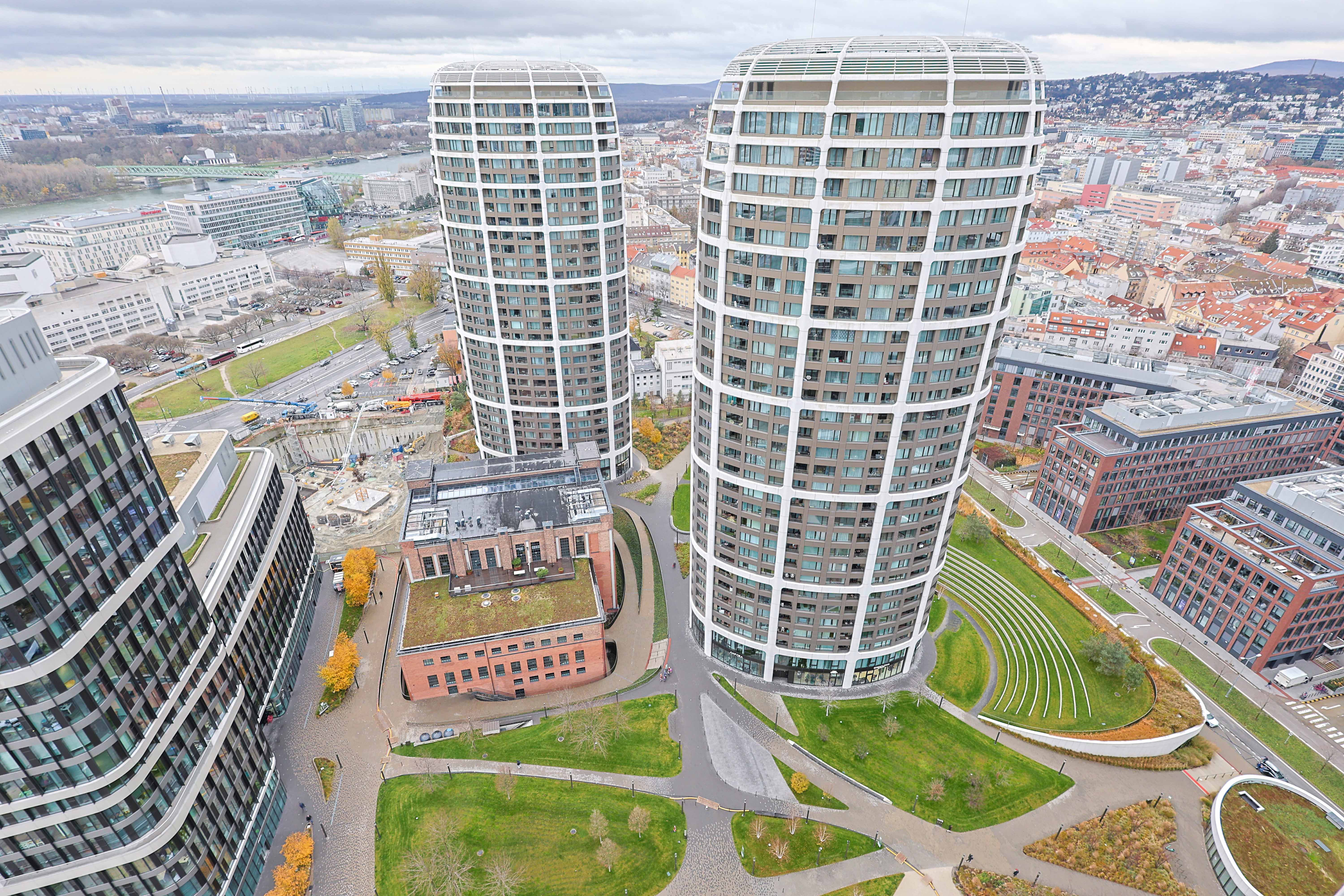 Skypark Tower 4, 23rd floor - Image 38