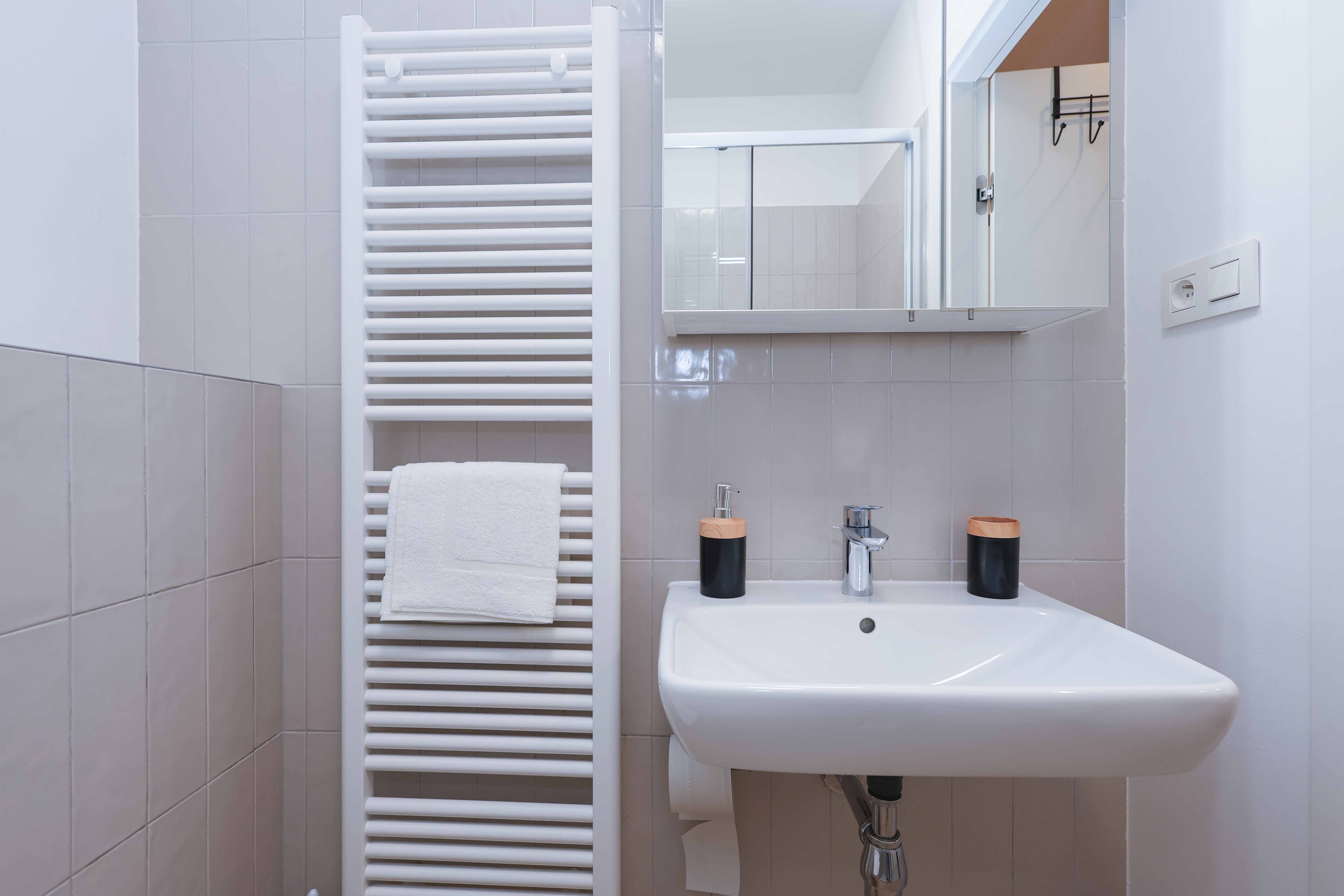Urban Residence Hideout - Image 9