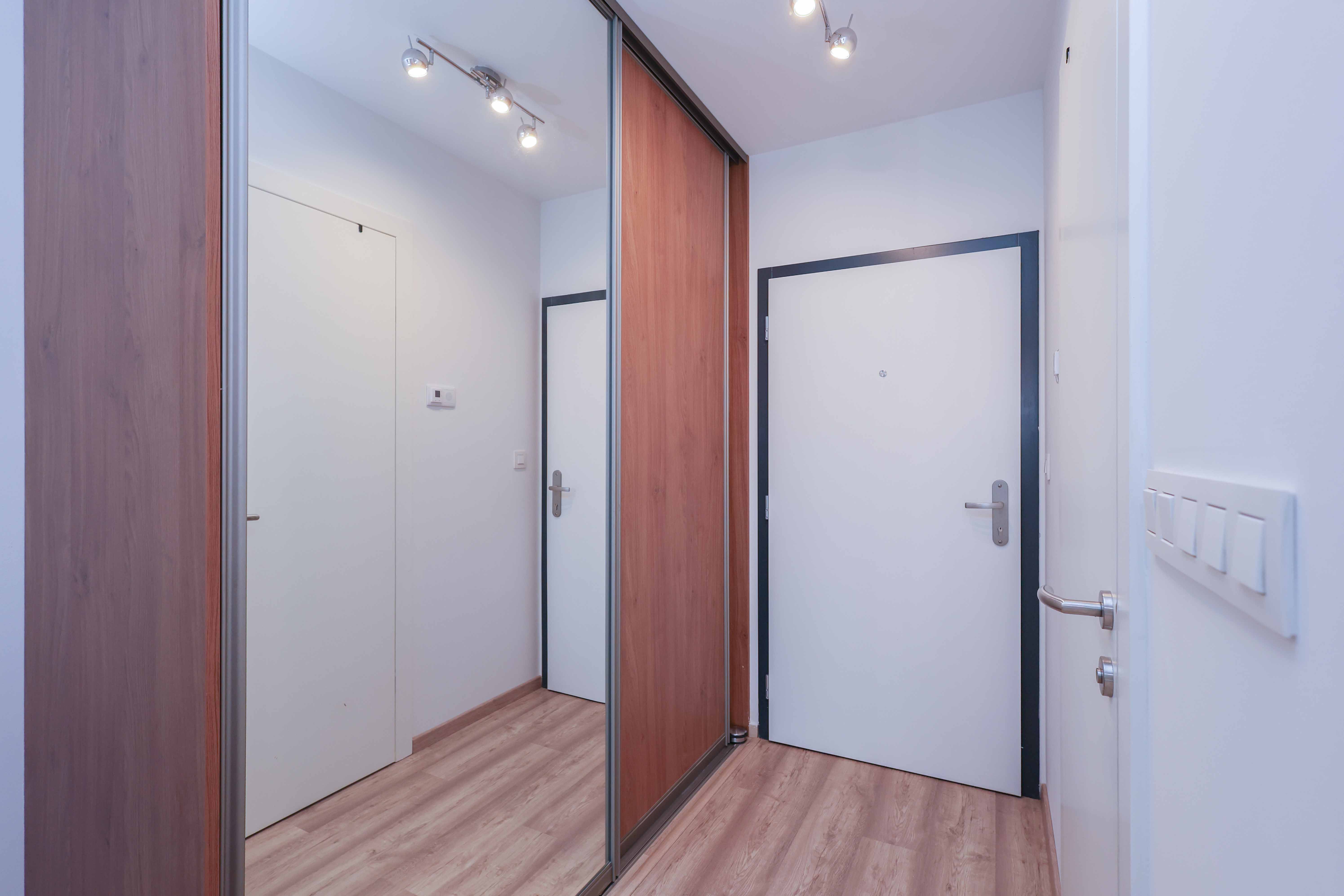 Urban Residence Hideout - Image 16