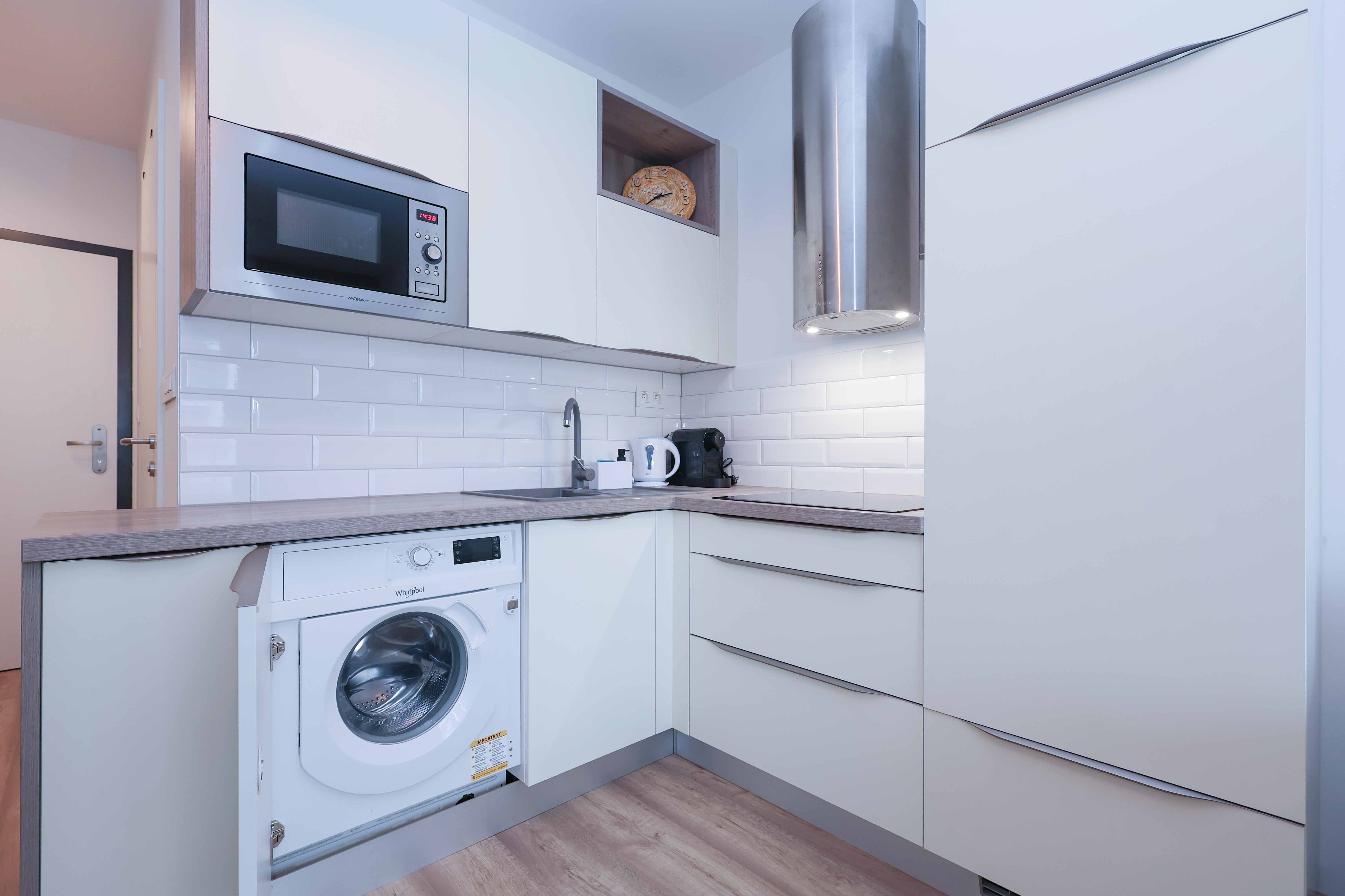 Urban Residence Hideout - Image 22
