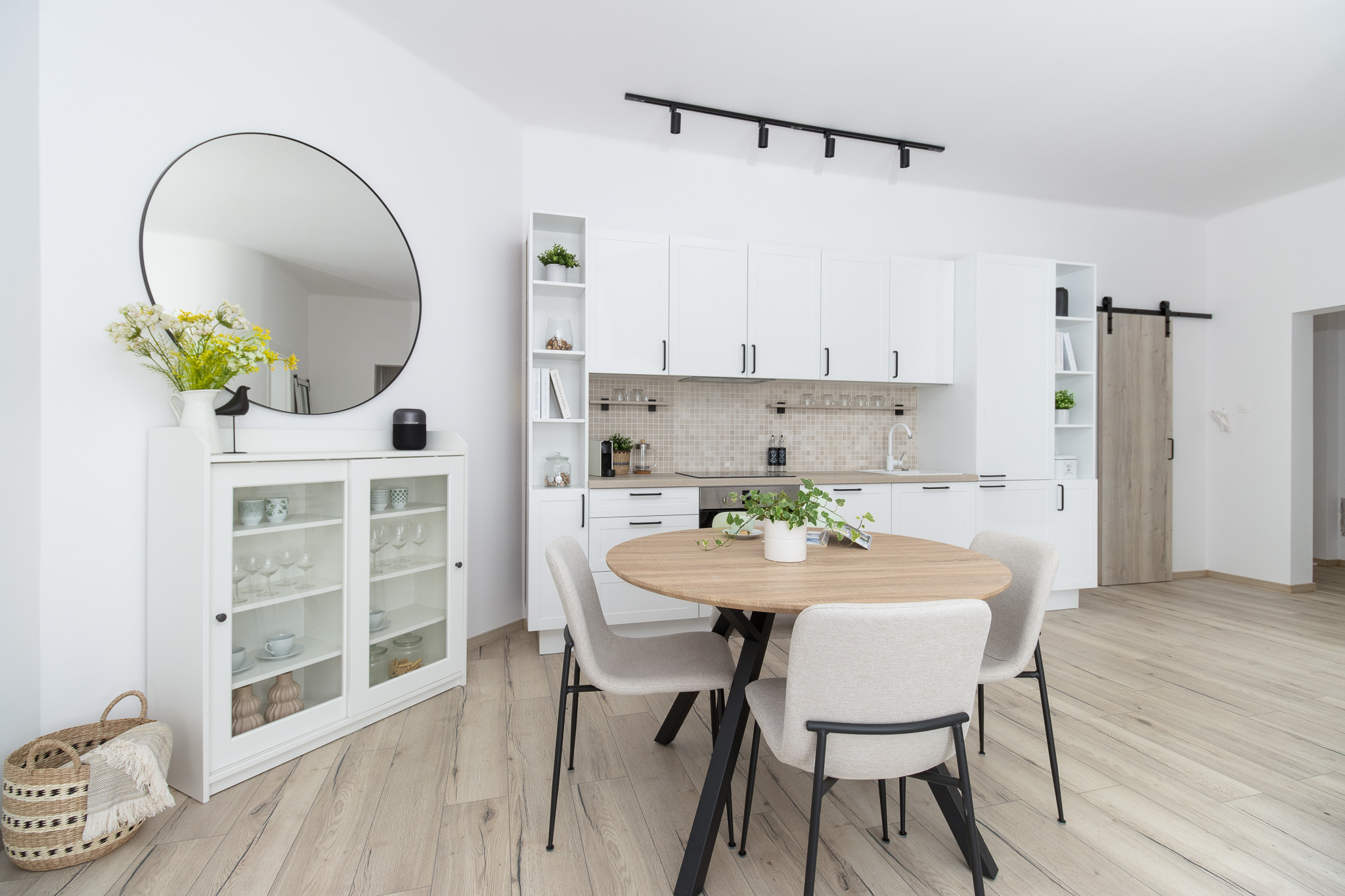 Why Choose Serviced Apartments Over Hotels